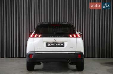 Внедорожник / Кроссовер Peugeot 2008 2021 в Киеве