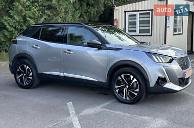 Внедорожник / Кроссовер Peugeot 2008 2021 в 