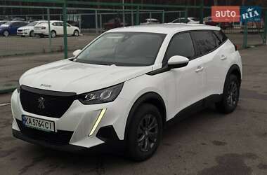 Внедорожник / Кроссовер Peugeot 2008 2021 в Киеве