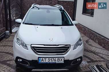 Внедорожник / Кроссовер Peugeot 2008 2015 в Ивано-Франковске