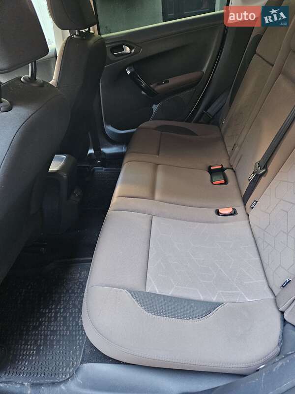 Позашляховик / Кросовер Peugeot 2008 2014 в Коломиї