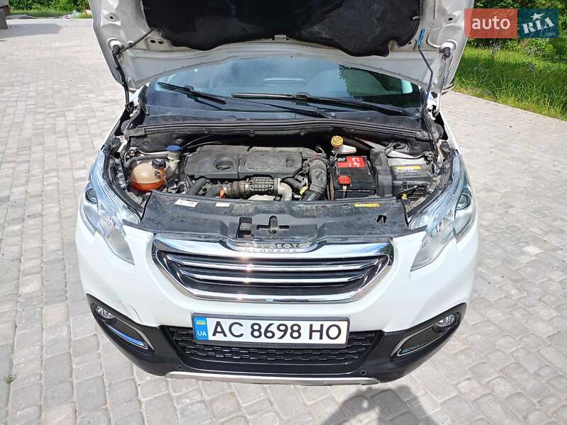 Позашляховик / Кросовер Peugeot 2008 2013 в Рівному фото 17 Позашляховик / Кросовер Peugeot 2008 2013 в Рівному