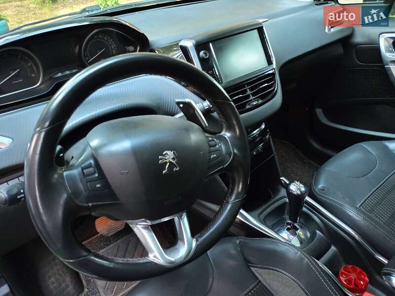 Позашляховик / Кросовер Peugeot 2008 2013 в Рівному фото 30 Позашляховик / Кросовер Peugeot 2008 2013 в Рівному