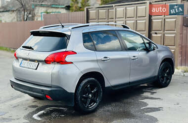 Позашляховик / Кросовер Peugeot 2008 2013 в 