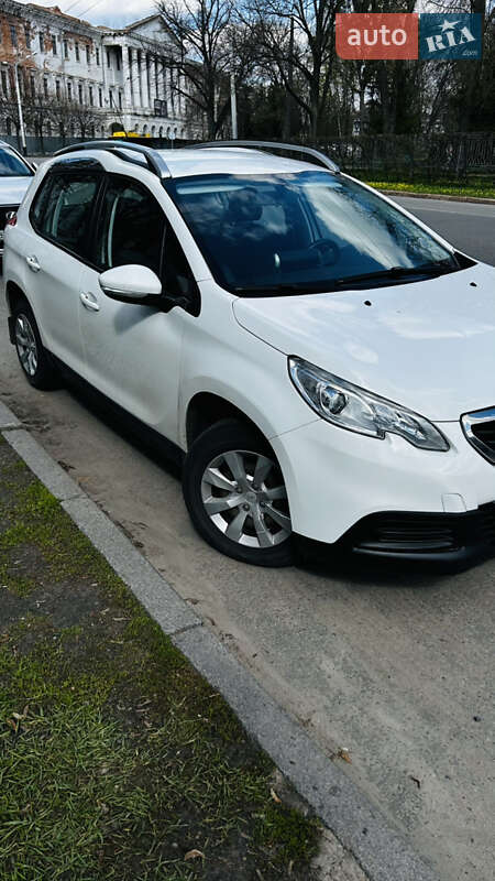 Peugeot 2008 2014