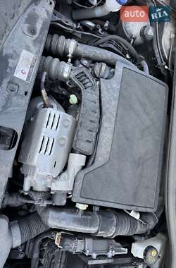 Внедорожник / Кроссовер Peugeot 2008 2020 в 