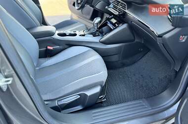 Внедорожник / Кроссовер Peugeot 2008 2020 в 