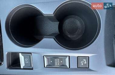 Внедорожник / Кроссовер Peugeot 2008 2020 в 
