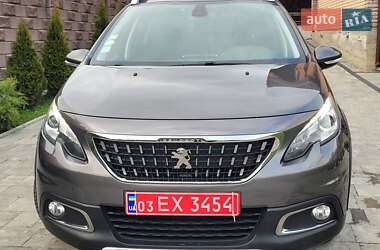 Внедорожник / Кроссовер Peugeot 2008 2018 в 