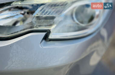 Внедорожник / Кроссовер Peugeot 2008 2013 в 
