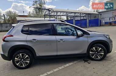 Позашляховик / Кросовер Peugeot 2008 2018 в 
