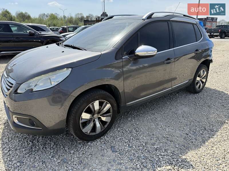 Позашляховик / Кросовер Peugeot 2008 2015 в Львові