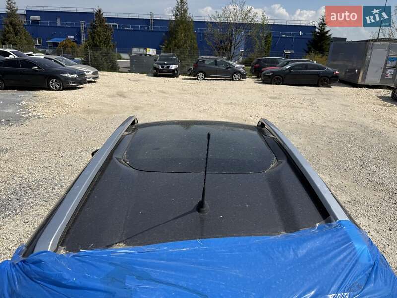 Позашляховик / Кросовер Peugeot 2008 2015 в Львові