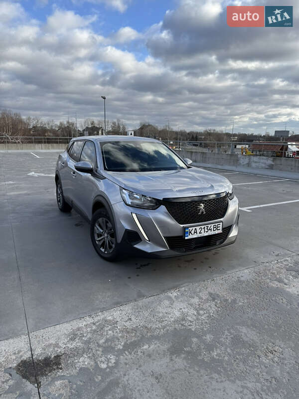 Позашляховик / Кросовер Peugeot 2008 2020 в 