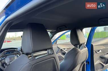 Внедорожник / Кроссовер Peugeot 2008 2021 в 