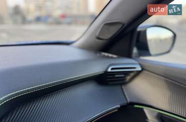 Внедорожник / Кроссовер Peugeot 2008 2021 в 