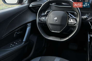 Позашляховик / Кросовер Peugeot 2008 2020 в 