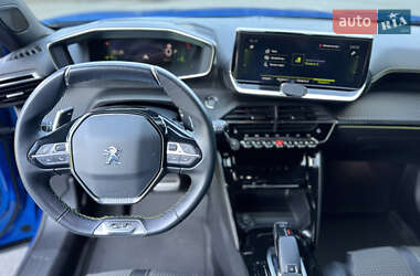 Позашляховик / Кросовер Peugeot 2008 2020 в 