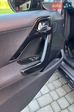 Позашляховик / Кросовер Peugeot 2008 2013 в Косові