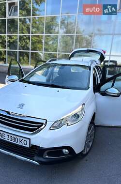 Внедорожник / Кроссовер Peugeot 2008 2014 в Кривом Роге