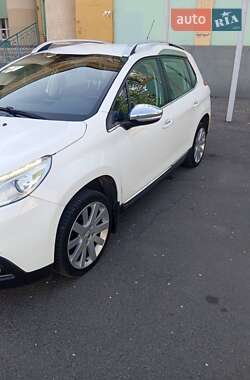 Внедорожник / Кроссовер Peugeot 2008 2014 в 