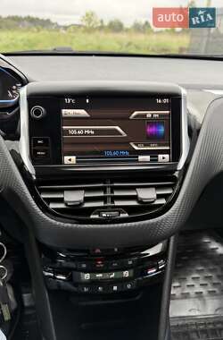 Внедорожник / Кроссовер Peugeot 2008 2013 в 