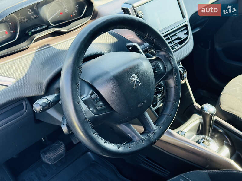 Позашляховик / Кросовер Peugeot 2008 2013 в Харкові
