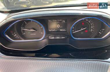 Внедорожник / Кроссовер Peugeot 2008 2015 в 
