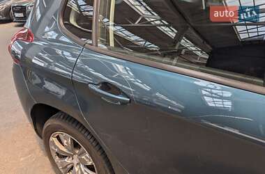 Внедорожник / Кроссовер Peugeot 2008 2016 в 