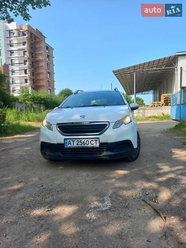 Позашляховик / Кросовер Peugeot 2008 2015 в Івано-Франківську