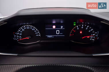 Внедорожник / Кроссовер Peugeot 2008 2021 в 