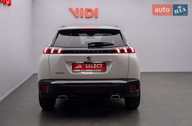 Внедорожник / Кроссовер Peugeot 2008 2021 в 