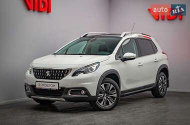 Внедорожник / Кроссовер Peugeot 2008 2016 в Киеве