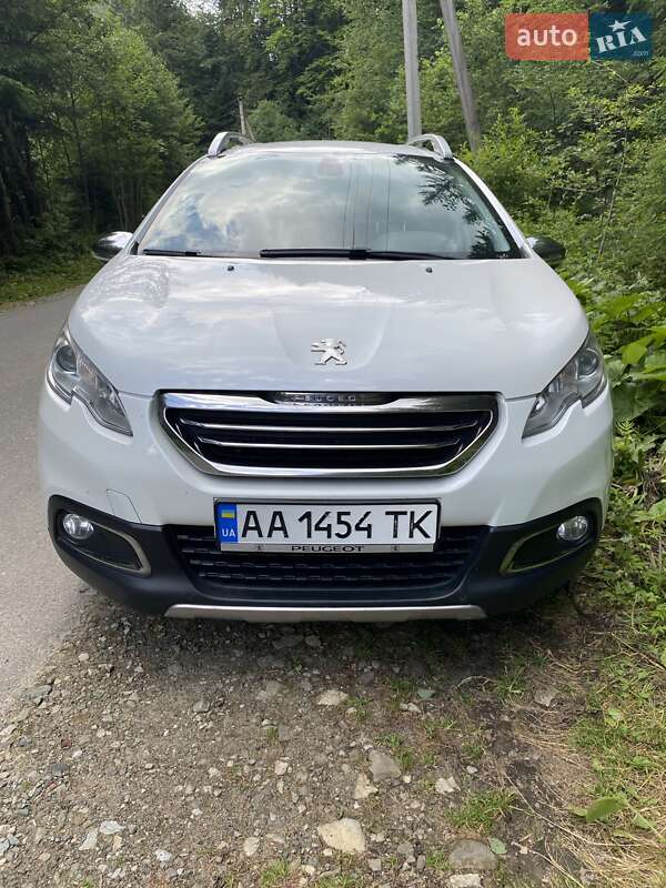 Peugeot 2008 2014