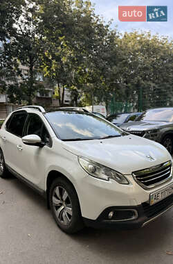 Позашляховик / Кросовер Peugeot 2008 2014 в Дніпрі