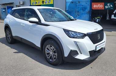 Внедорожник / Кроссовер Peugeot 2008 2021 в 