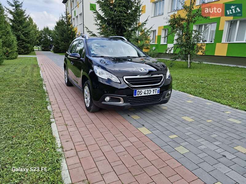 Внедорожник / Кроссовер Peugeot 2008 2015 в Тернополе