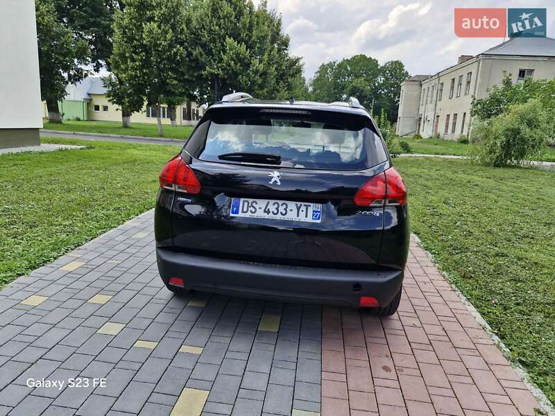 Внедорожник / Кроссовер Peugeot 2008 2015 в Тернополе