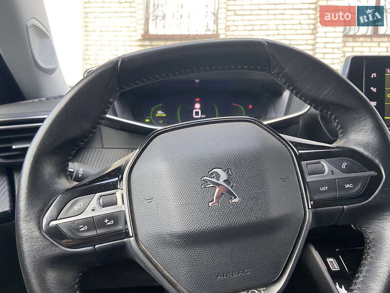 Внедорожник / Кроссовер Peugeot 2008 2020 в Львове фото 4 Внедорожник / Кроссовер Peugeot 2008 2020 в Львове