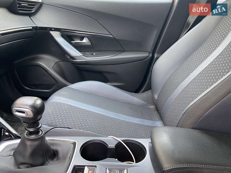 Внедорожник / Кроссовер Peugeot 2008 2020 в Львове фото 6 Внедорожник / Кроссовер Peugeot 2008 2020 в Львове