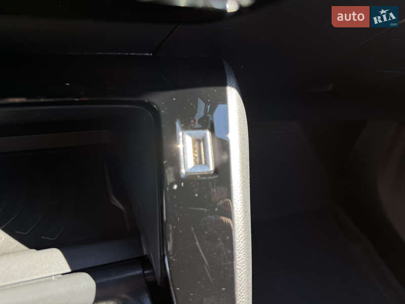 Внедорожник / Кроссовер Peugeot 2008 2022 в Киеве фото 30 Внедорожник / Кроссовер Peugeot 2008 2022 в Киеве