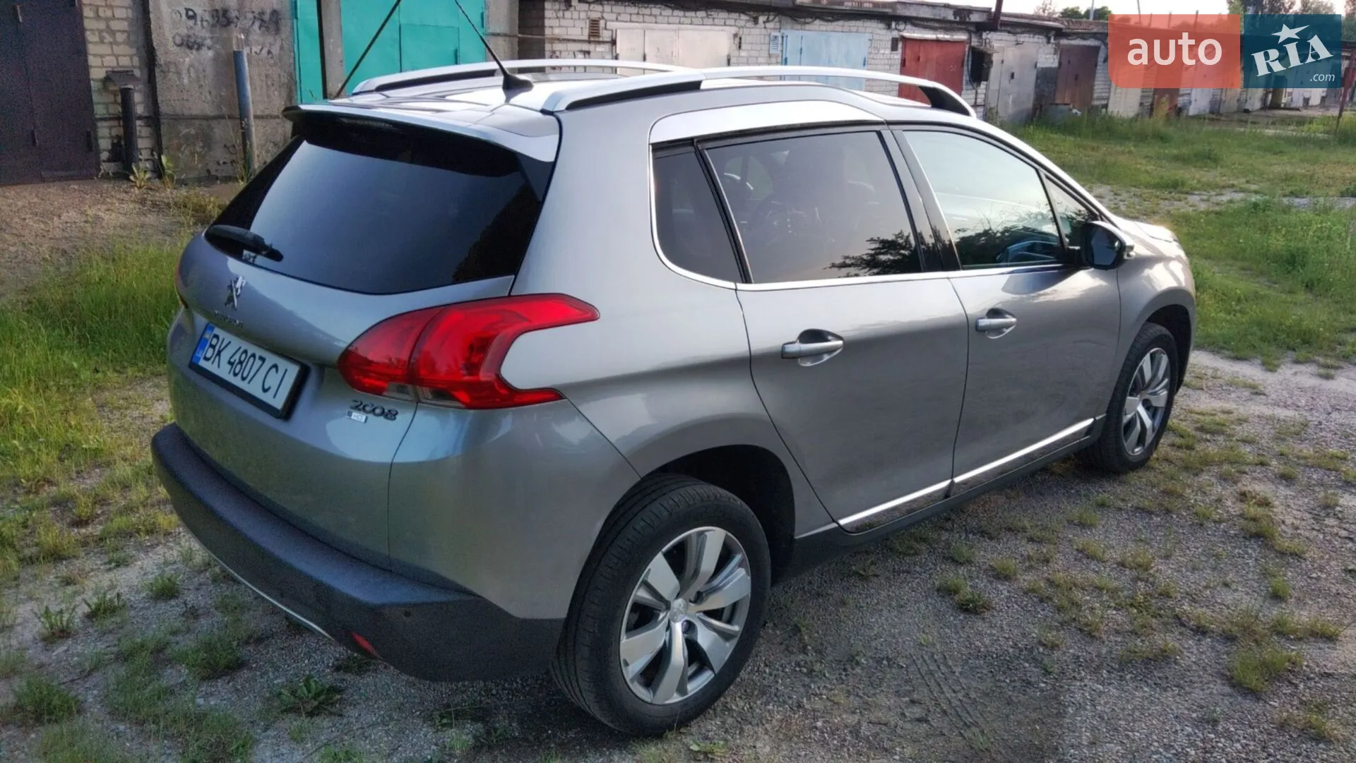 2014 Peugeot 2008 - мініатюра 6