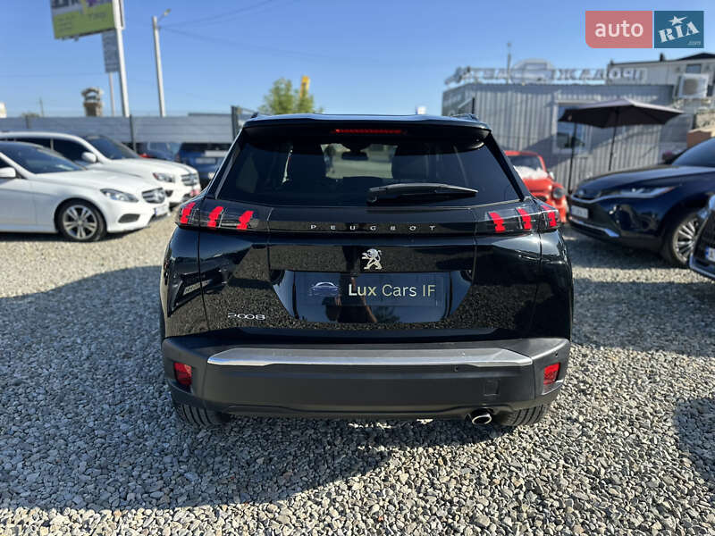 Внедорожник / Кроссовер Peugeot 2008 2021 в Ивано-Франковске