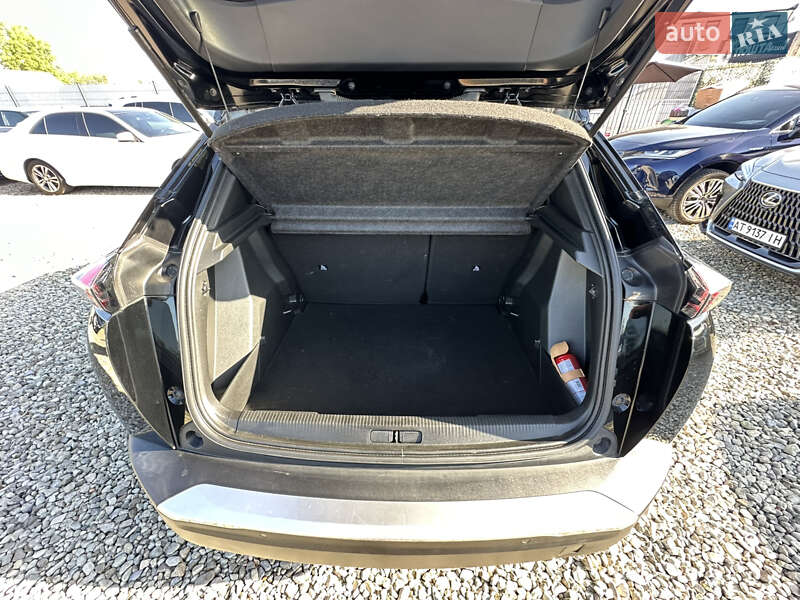 Внедорожник / Кроссовер Peugeot 2008 2021 в Ивано-Франковске