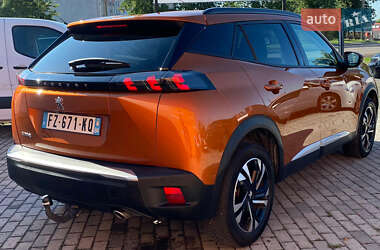 Внедорожник / Кроссовер Peugeot 2008 2021 в 