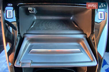 Внедорожник / Кроссовер Peugeot 2008 2021 в 