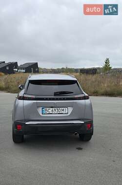 Внедорожник / Кроссовер Peugeot 2008 2021 в 