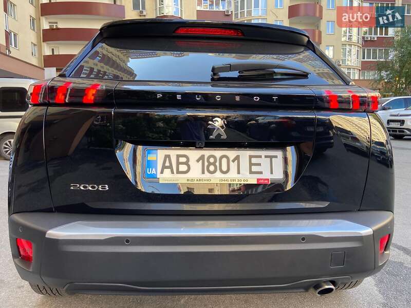 Внедорожник / Кроссовер Peugeot 2008 2020 в Киеве