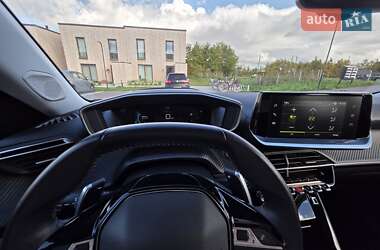Внедорожник / Кроссовер Peugeot 2008 2021 в 
