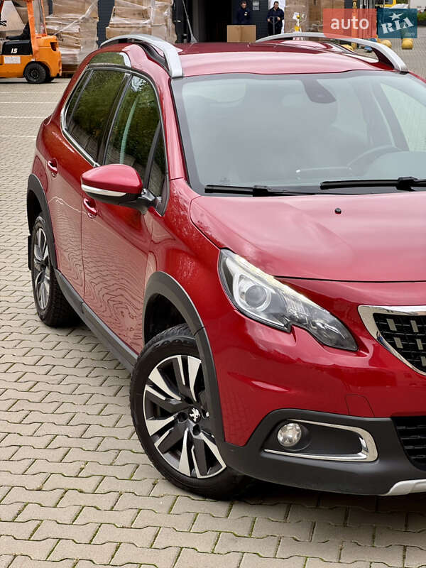 Внедорожник / Кроссовер Peugeot 2008 2018 в Ужгороде фото 11 Внедорожник / Кроссовер Peugeot 2008 2018 в Ужгороде